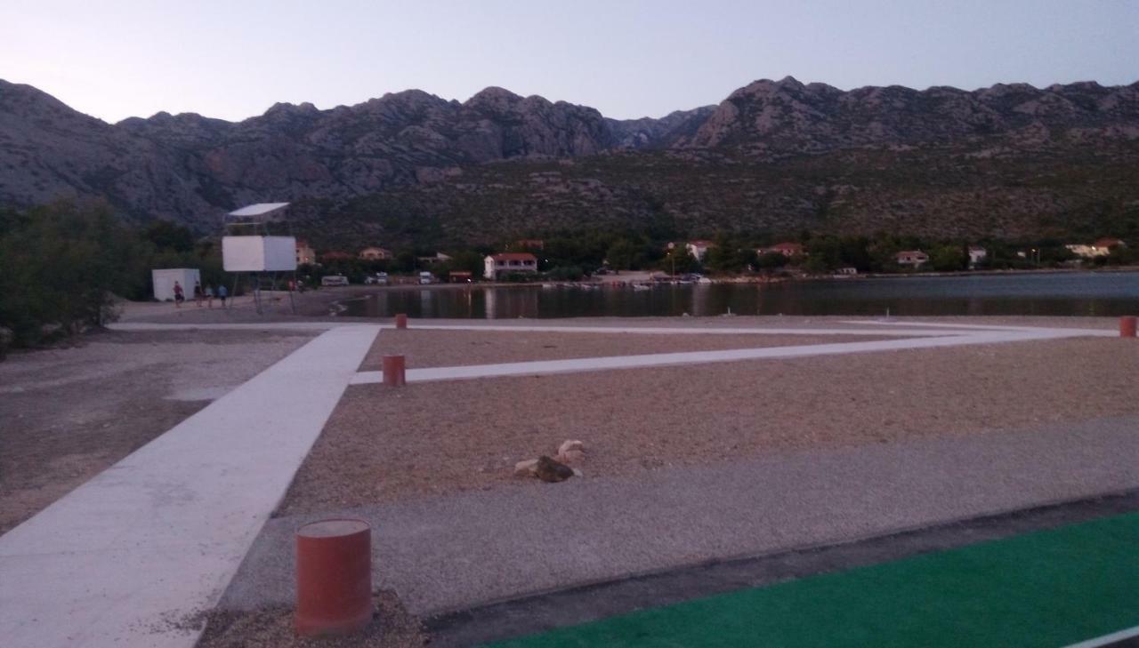Apartmani Spomenka Seline Buitenkant foto
