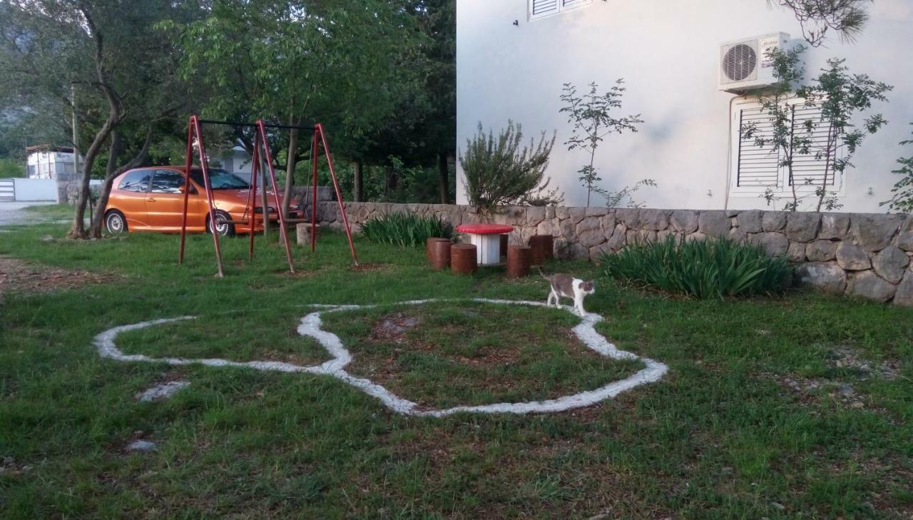 Apartmani Spomenka Seline Buitenkant foto
