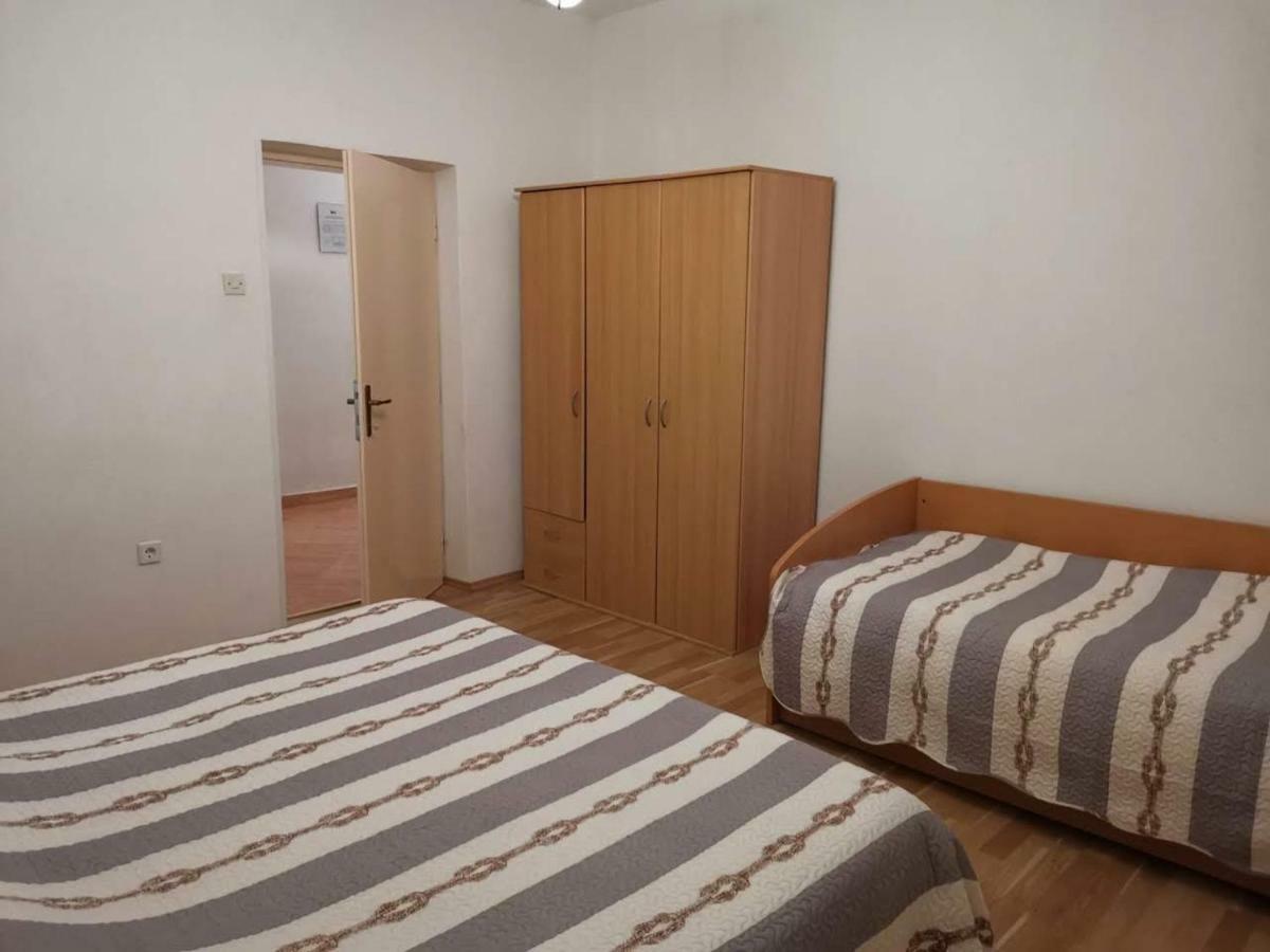Apartmani Spomenka Seline Buitenkant foto